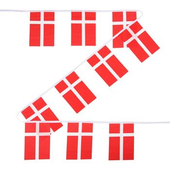 Flaggspel med 10 danska flaggor, 3 meter